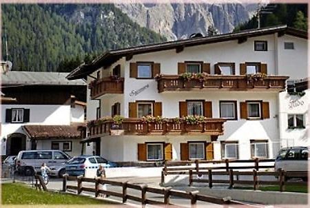 Garni Sayonara Otel Selva di Val Gardena Dış mekan fotoğraf