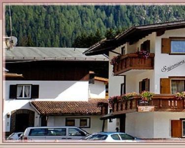 Garni Sayonara Otel Selva di Val Gardena Dış mekan fotoğraf